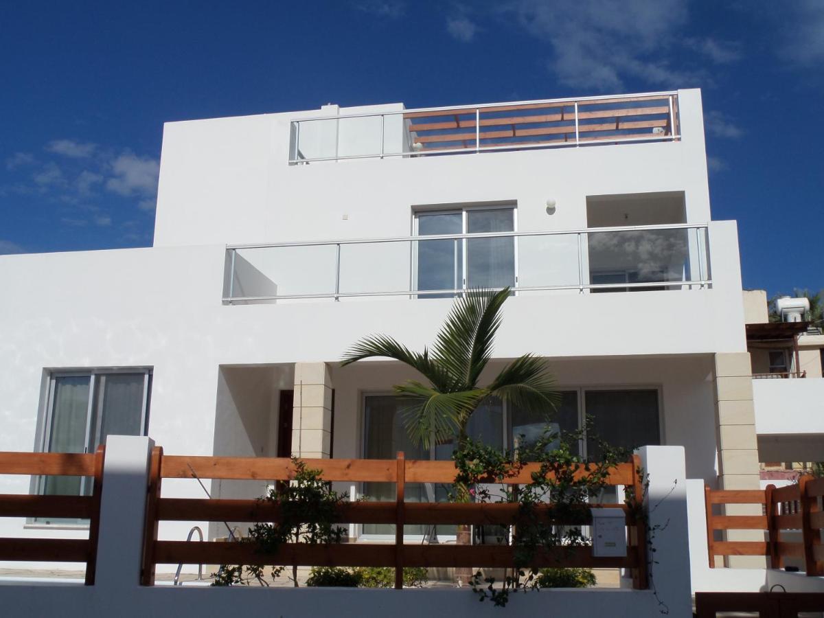 Modern Villa, 4 Bedrooms, Private Pool, Close To Coral Bay Strip Peyia Exterior foto